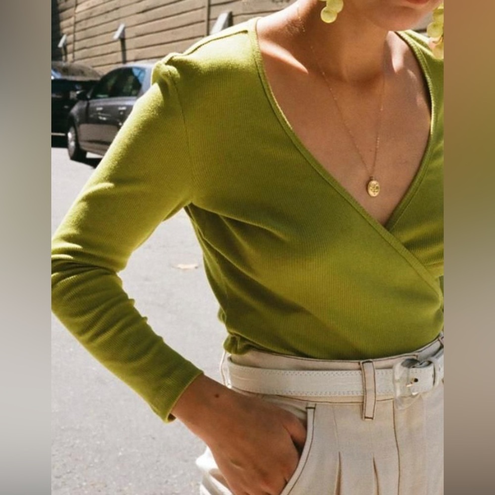 Lisa Says Gah Lucille Wrap Top